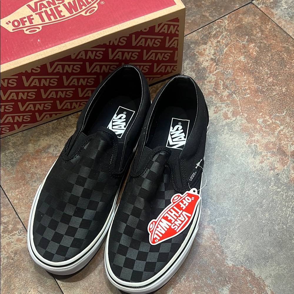 Vans Men's Black Slip-On Shoes